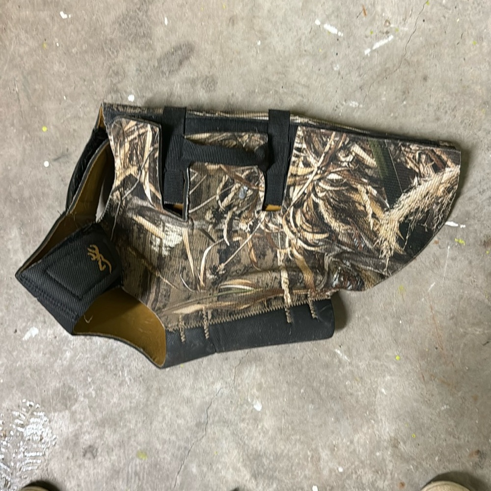 Browning dog vest